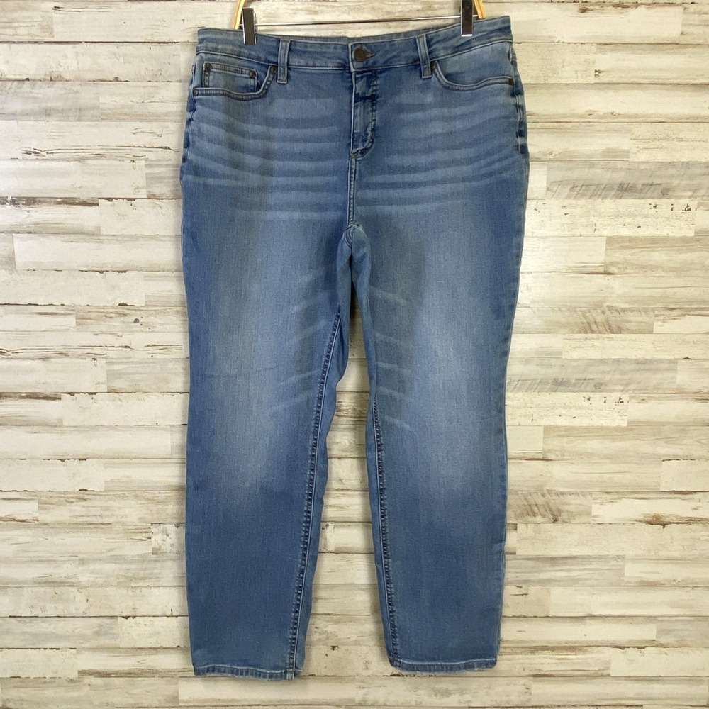 Lauren Conrad Jeans Women 16L Blue Denim Light Wash Distressed Boyfriend Grunge - Picture 1 of 12